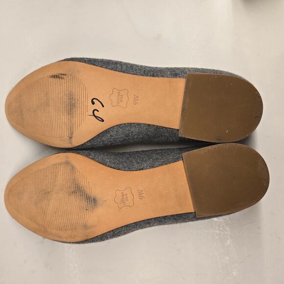 Talbots Ryan Gray Flannel Novelty Loafers with Holiday Dachshund Dog - Size 9W - Picture 9 of 11